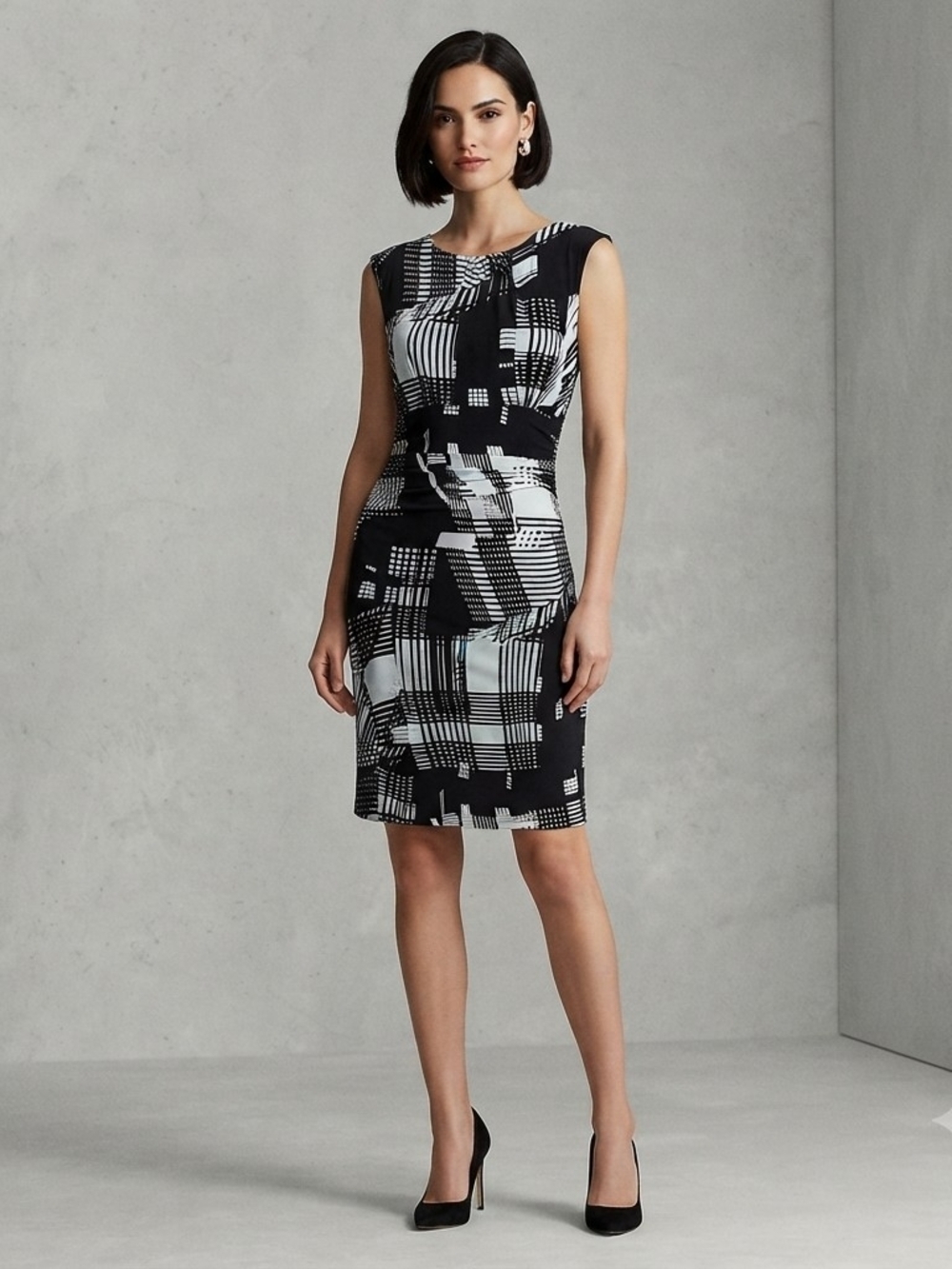 Calvin Klein Black & White Graphic Print Sheath Dress Size 2